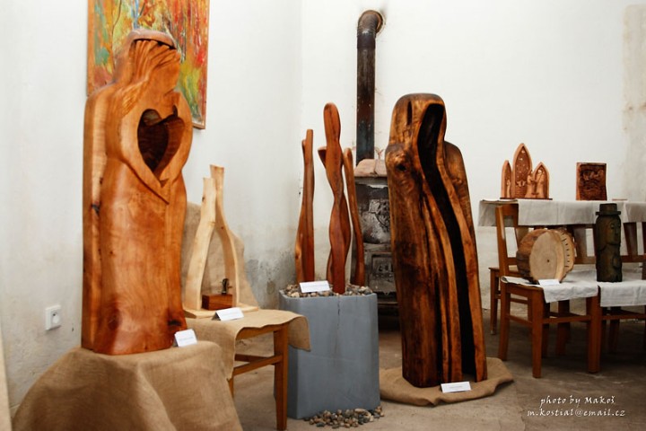 img00008.jpg
