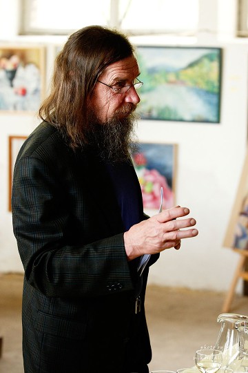 img00009.jpg
