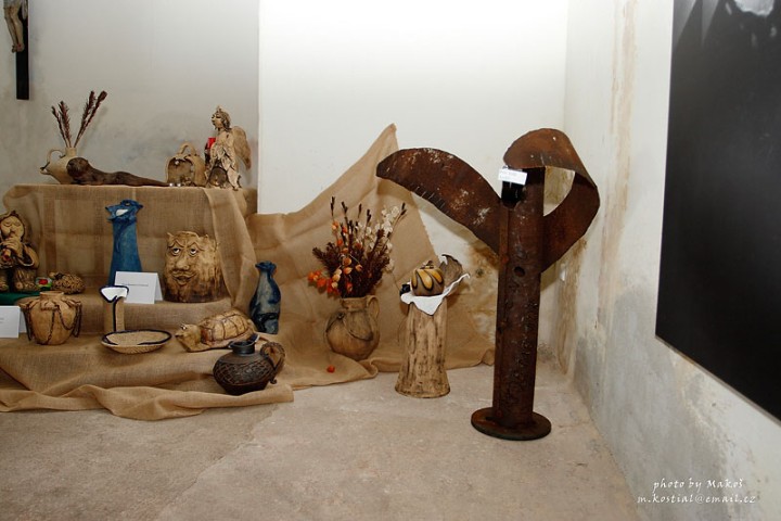 img00028.jpg