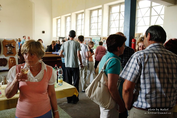 img00037.jpg