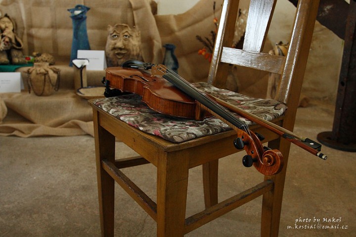 img00040.jpg